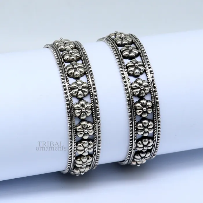 TRIBAL ORNAMENTS Bracelets 925 sterling silver handmade Gorgeous Vintage floral design bangle bracelet tribal ethnic jewelry best bride gifting jewelry nba311