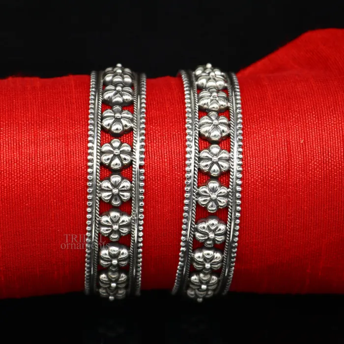 TRIBAL ORNAMENTS Bracelets 925 sterling silver handmade Gorgeous Vintage floral design bangle bracelet tribal ethnic jewelry best bride gifting jewelry nba311
