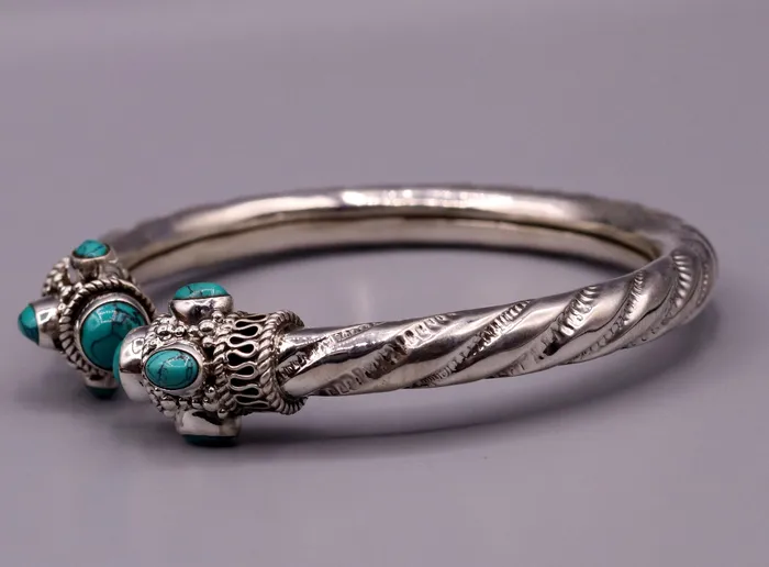 TRIBAL ORNAMENTS Bracelets Vintage design handmade 925 sterling silver fabulous turquoise stone jadau bangle bracelet kada unisex customized jewelry from india nsk73