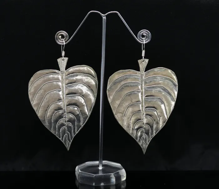 TRIBAL ORNAMENTS Earrings Modern fancy light weight 925 sterling silver heart shape peepal tree leaves style hoops earring customized brides earring jewelry ear489