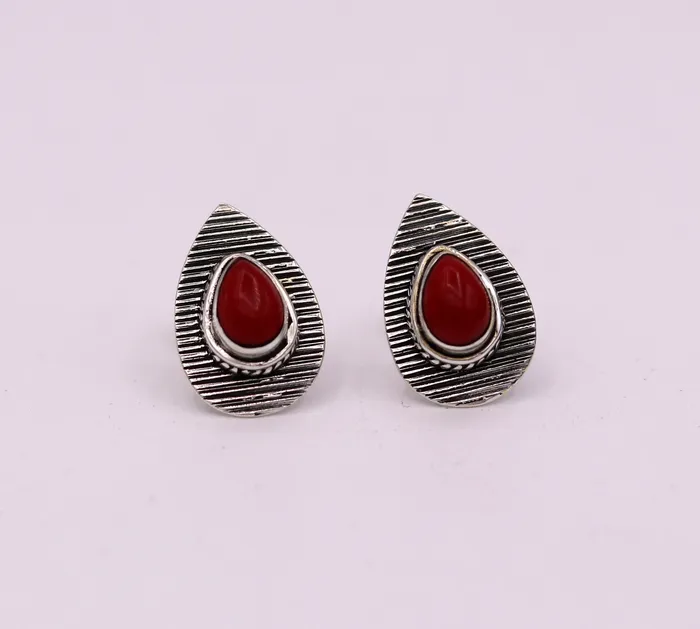TRIBAL ORNAMENTS Earrings sapphire red color stone handmade 925 sterling silver stud vintage earrings s238