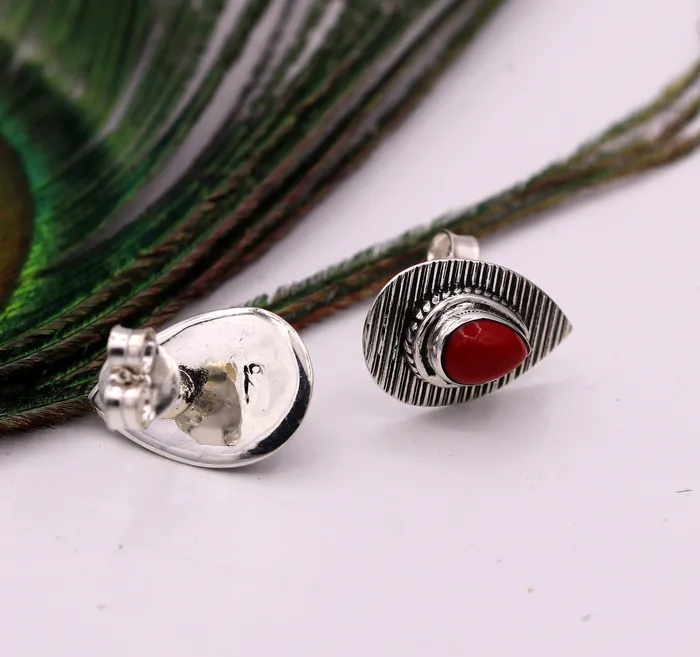 TRIBAL ORNAMENTS Earrings sapphire red color stone handmade 925 sterling silver stud vintage earrings s238