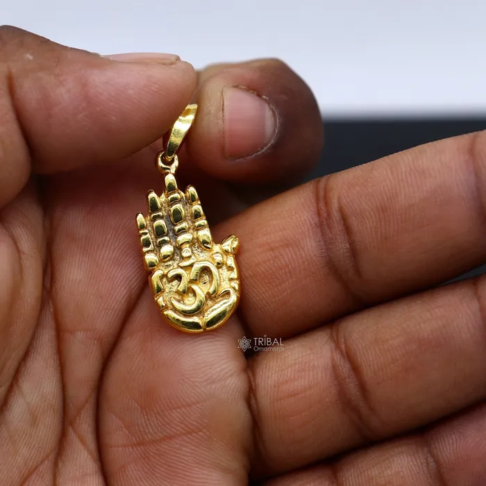 TRIBAL ORNAMENTS Necklaces 925 sterling silver handmade divine hand palm with AUM excellent unique design gold polished pendant blessing palm pendant nsp611