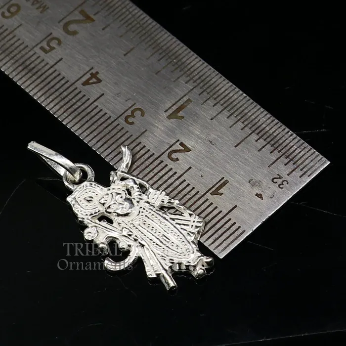 TRIBAL ORNAMENTS Necklaces 925 sterling silver vintage Antique stylish Hindu idol Krishna shrinath ji Pendant amazing design stunning pendant gifting jewelry nsp565 TRIBAL ORNAMENTS Necklaces 925 sterling silver vintage Antique stylish Hindu idol Krishna shrinath ji Pendant amazing design stunning pendant gifting jewelry nsp565
