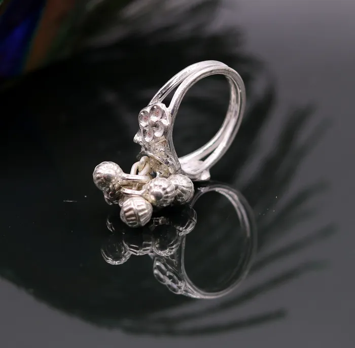 TRIBAL ORNAMENTS Rings Vintage antique design sterling silver handmade gorgeous charm ring with fabulous noisy bells excellent belly dance jewelry india sr207