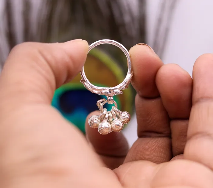 TRIBAL ORNAMENTS Rings Vintage antique design sterling silver handmade gorgeous charm ring with fabulous noisy bells excellent belly dance jewelry india sr207
