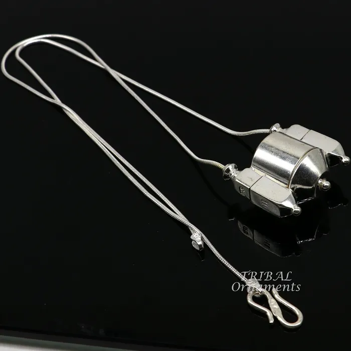 TribalOrnaments Necklaces Sterling silver stylish vintage antique designer Idol shiva lingam box pendant casket box pendant for shiva lingam ethnic inidia set495 TribalOrnaments Necklaces Sterling silver stylish vintage antique designer Idol shiva lingam box pendant casket box pendant for shiva lingam ethnic inidia set495